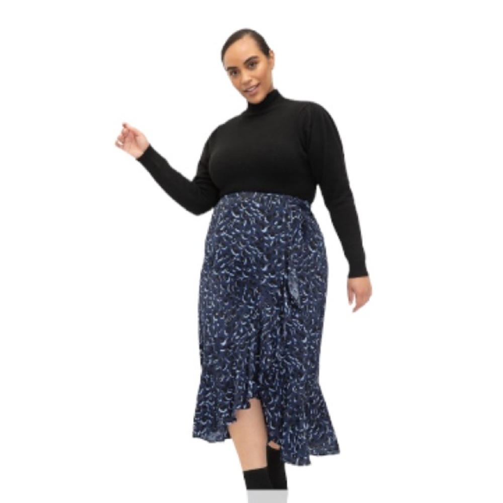 Eloquii Blue Animal Print Asymmetrical Faux Wrap Skirt Size 28 NWT
